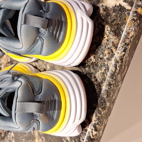 Hoka One One Men's Blue and Yellow Athletic Shoes Size 9.5D - Picture 3 of 5